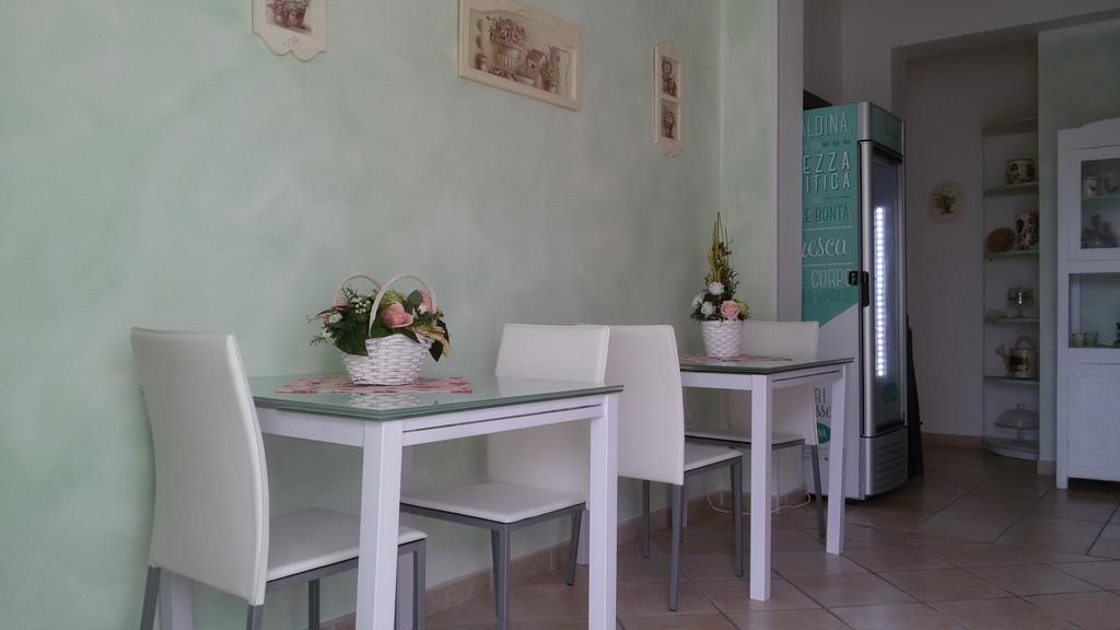 B&B Le Rose Olbia Buitenkant foto